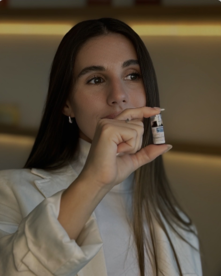 Terapia de reemplazo hormonal con la Dra. Perochena en su consultorio de Núñez